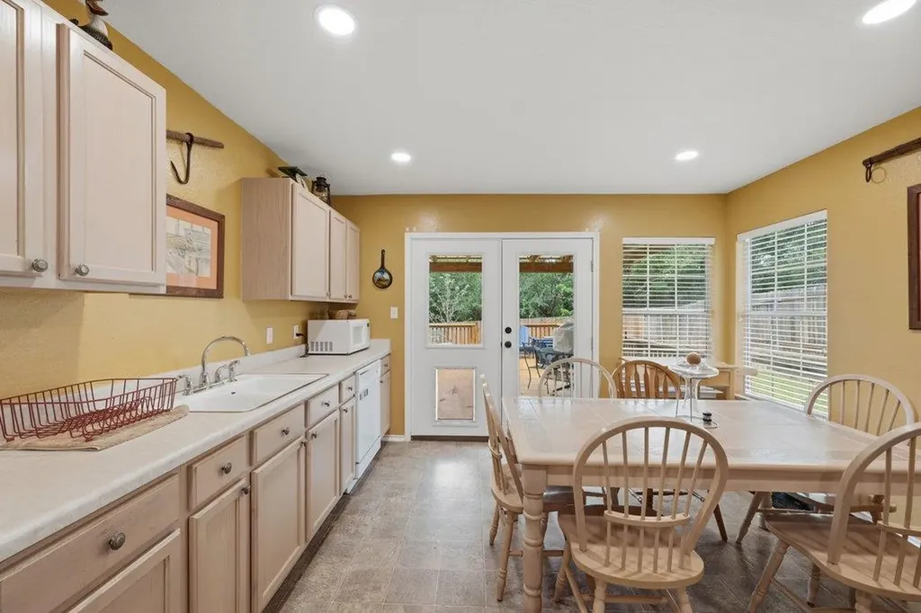 11432 Hillhaven Drive Austin TX 78748
