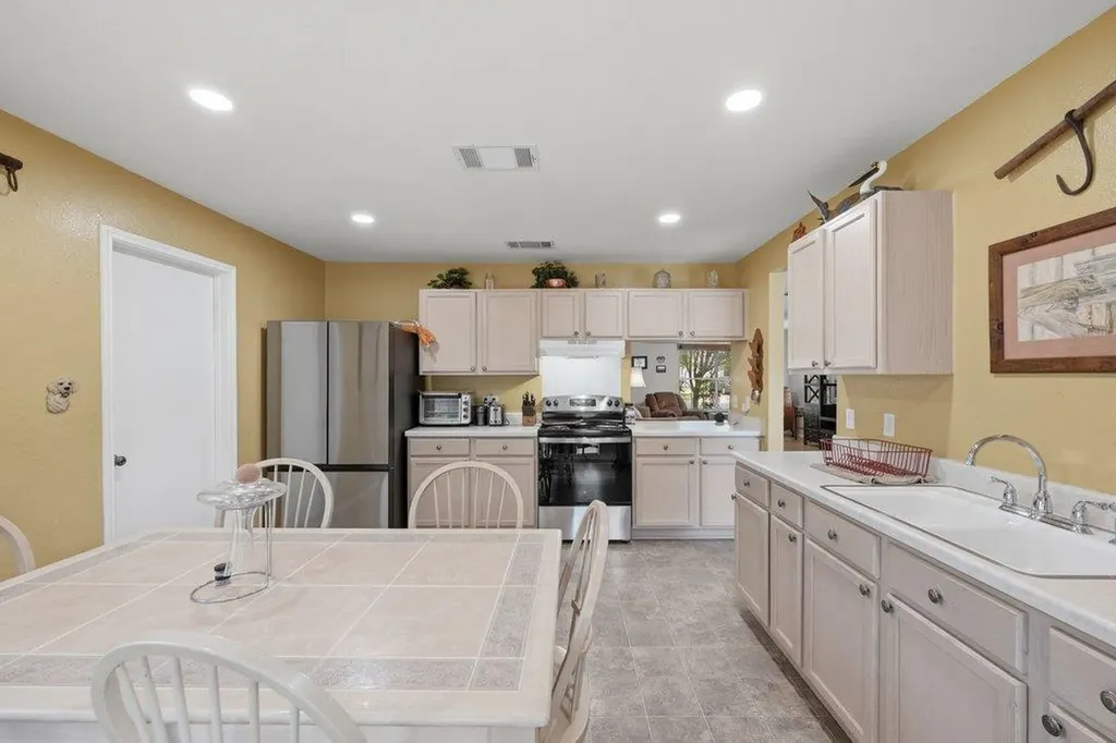 11432 Hillhaven Drive Austin TX 78748
