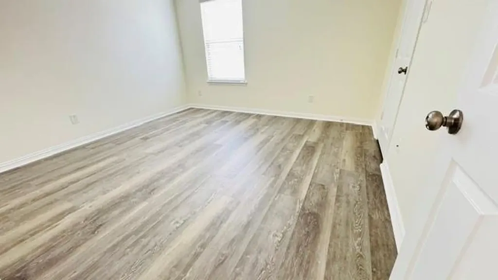 1324 Tillerfield Austin TX 78748