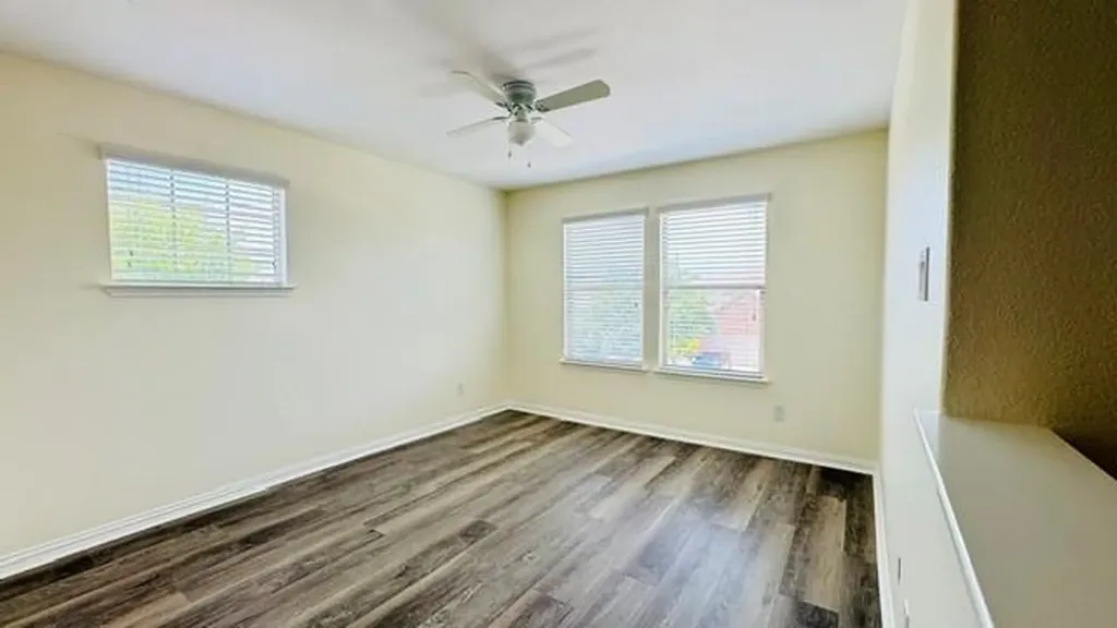 1324 Tillerfield Austin TX 78748