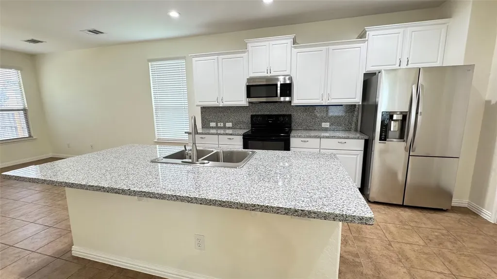 1324 Tillerfield Austin TX 78748