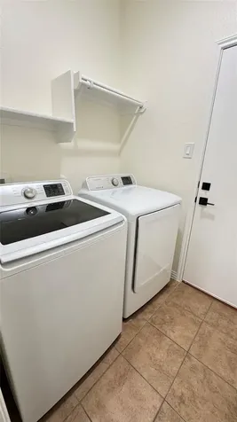 1324 Tillerfield Austin TX 78748