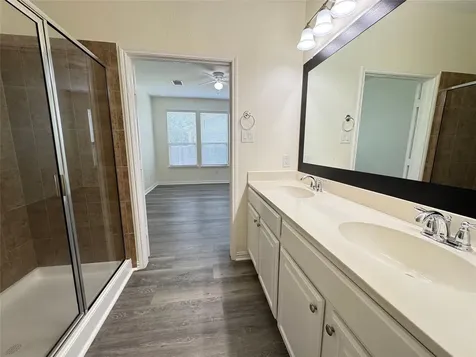 1324 Tillerfield Austin TX 78748