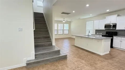 1324 Tillerfield Austin TX 78748