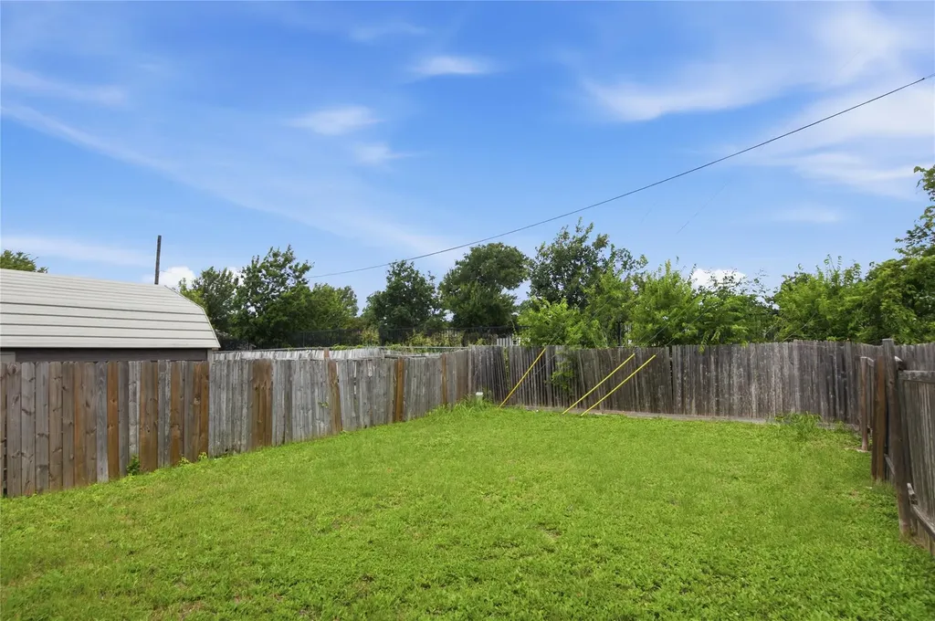 7502 Lazy Creek Drive Austin TX 78724