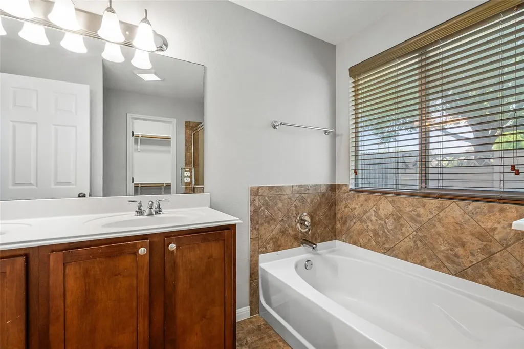 2505 Rusk Court Round Rock TX 78665