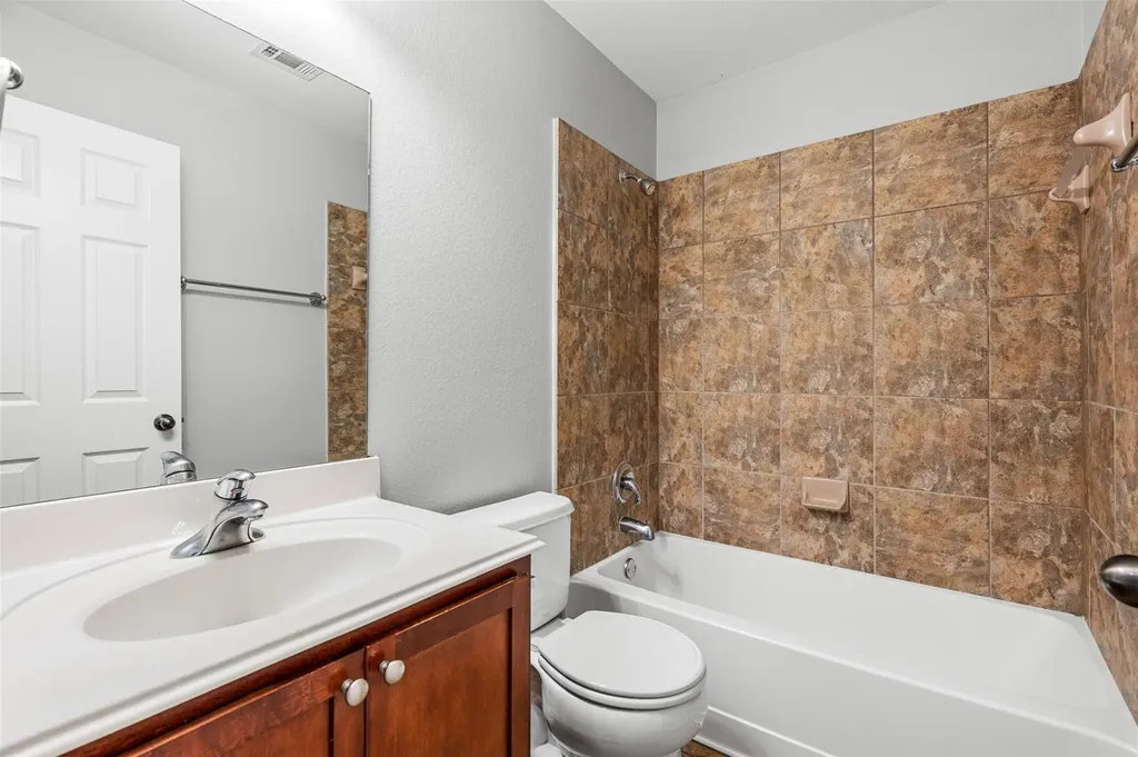2505 Rusk Court Round Rock TX 78665