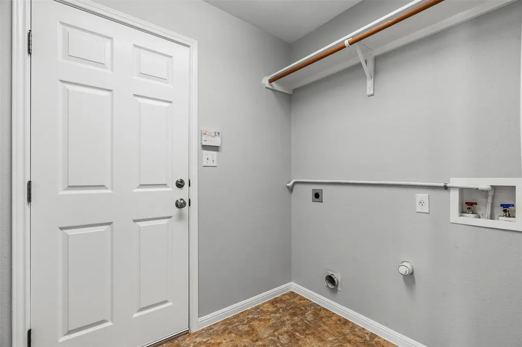 2505 Rusk Court Round Rock TX 78665