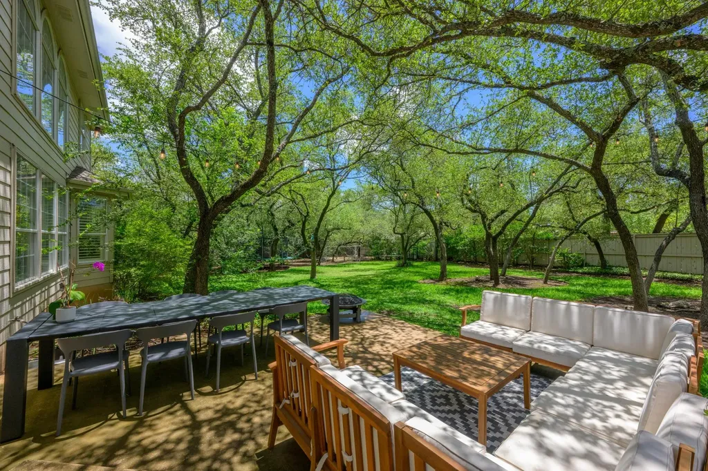 12329 Pleasant Hill Court Austin TX 78738