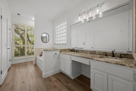 12329 Pleasant Hill Court Austin TX 78738