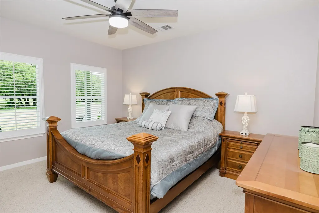 121 Lakewood Trail Leander TX 78641