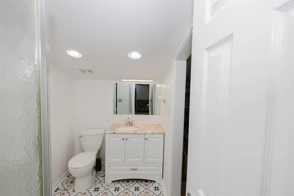 121 Lakewood Trail Leander TX 78641