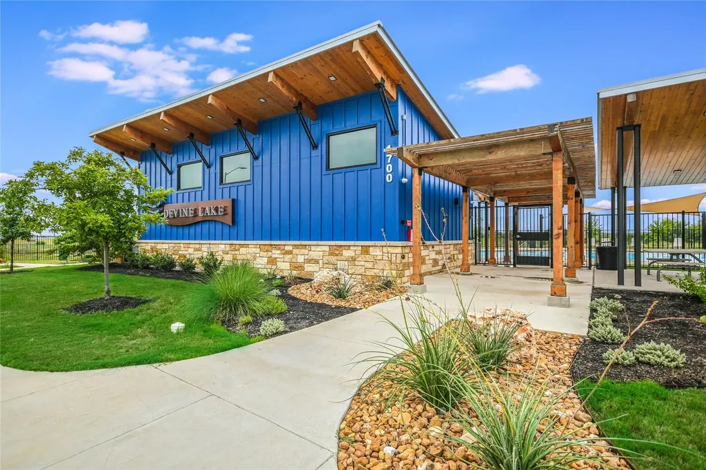 1317 Aquilla Drive Leander TX 78641