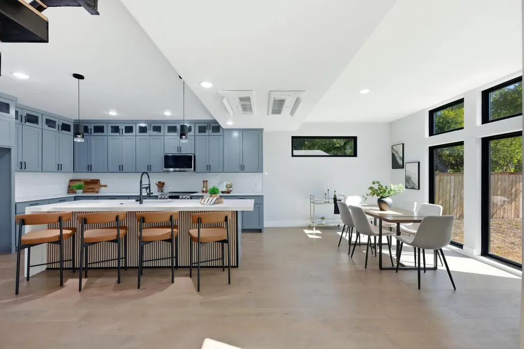 4803 Philco Drive Austin TX 78745