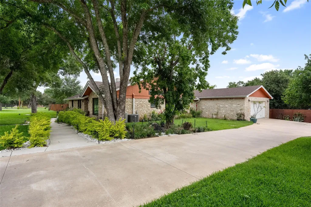 301 Oak Ridge Road Georgetown TX 78628