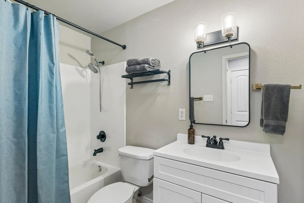1307 Norwalk Lane Austin TX 78703