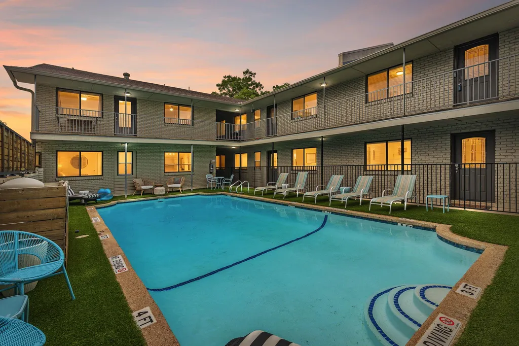 1307 Norwalk Lane Austin TX 78703