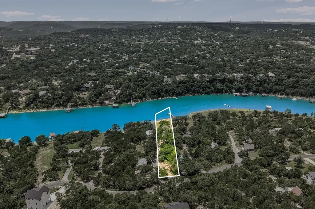 11104 Beach Road Leander TX 78641