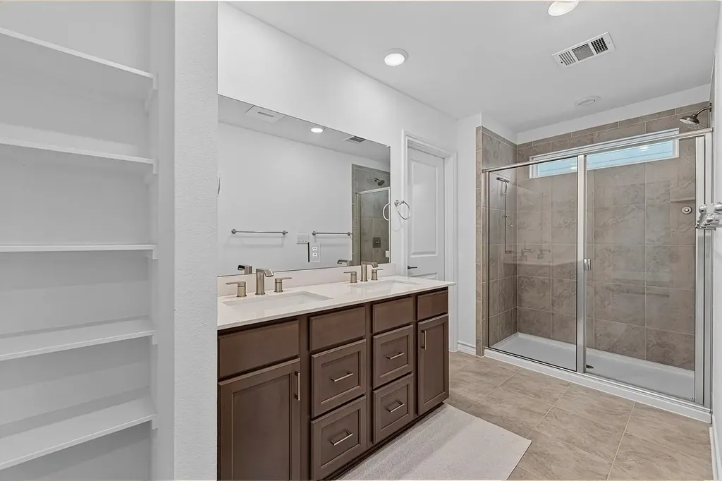 2911 St Regis Drive Pflugerville TX 78660