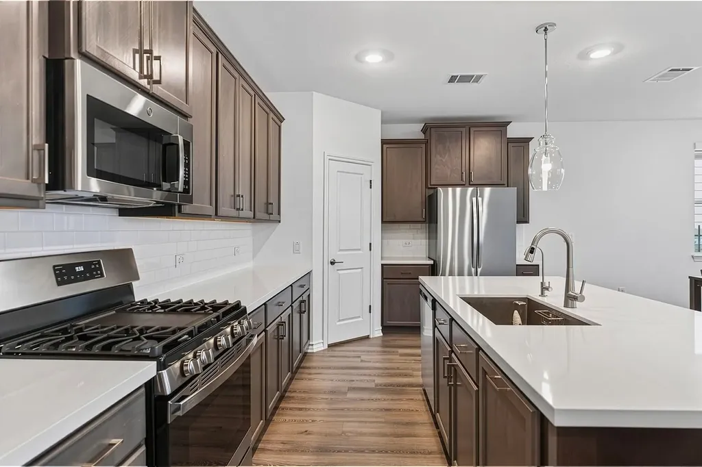 2911 St Regis Drive Pflugerville TX 78660