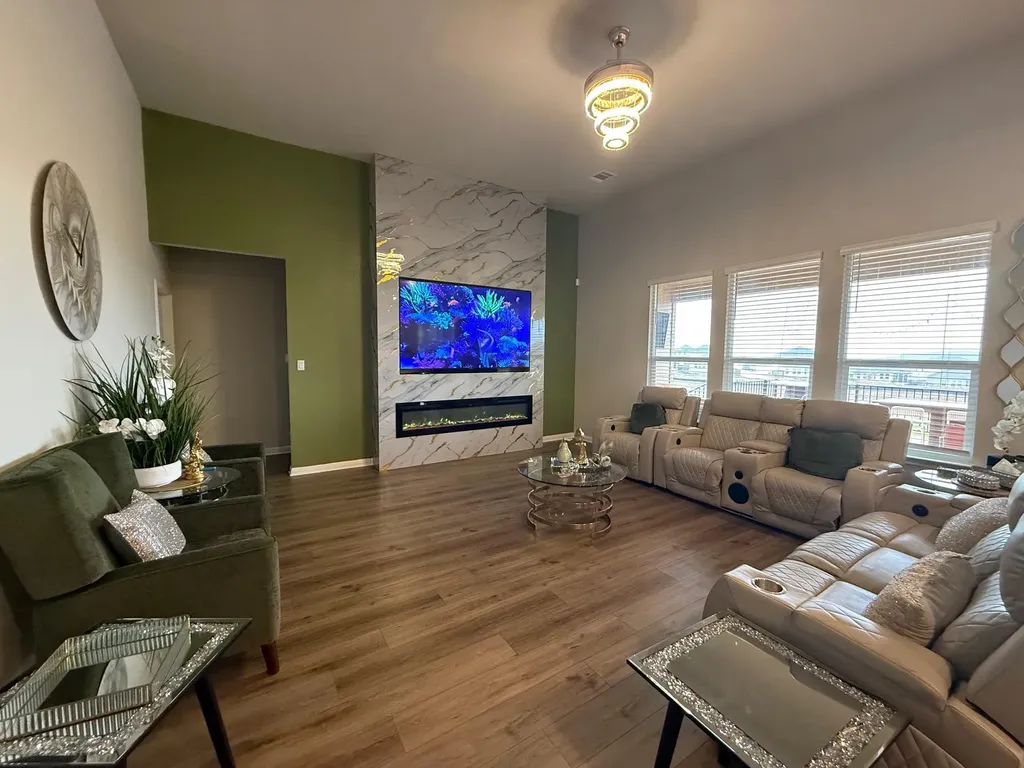 602 Sue Peaks Loop Dripping Springs TX 78620