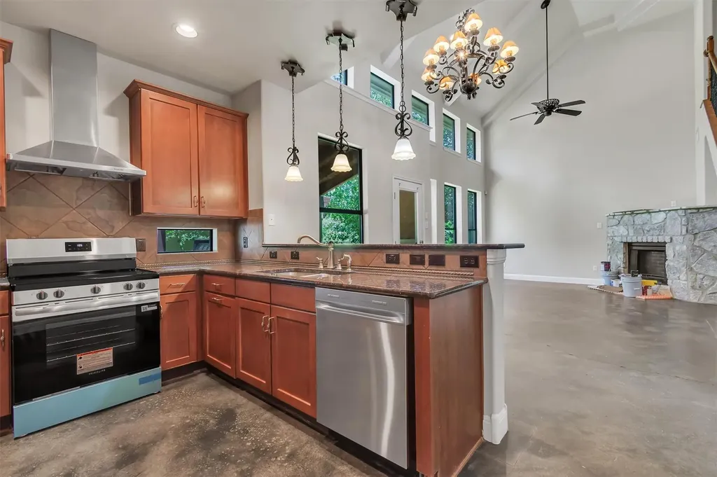 1010 Immanuel Road Unit 103 Pflugerville TX 78660