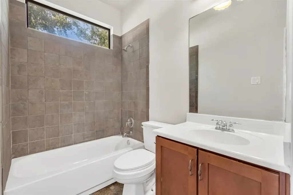 1010 Immanuel Road Unit 103 Pflugerville TX 78660