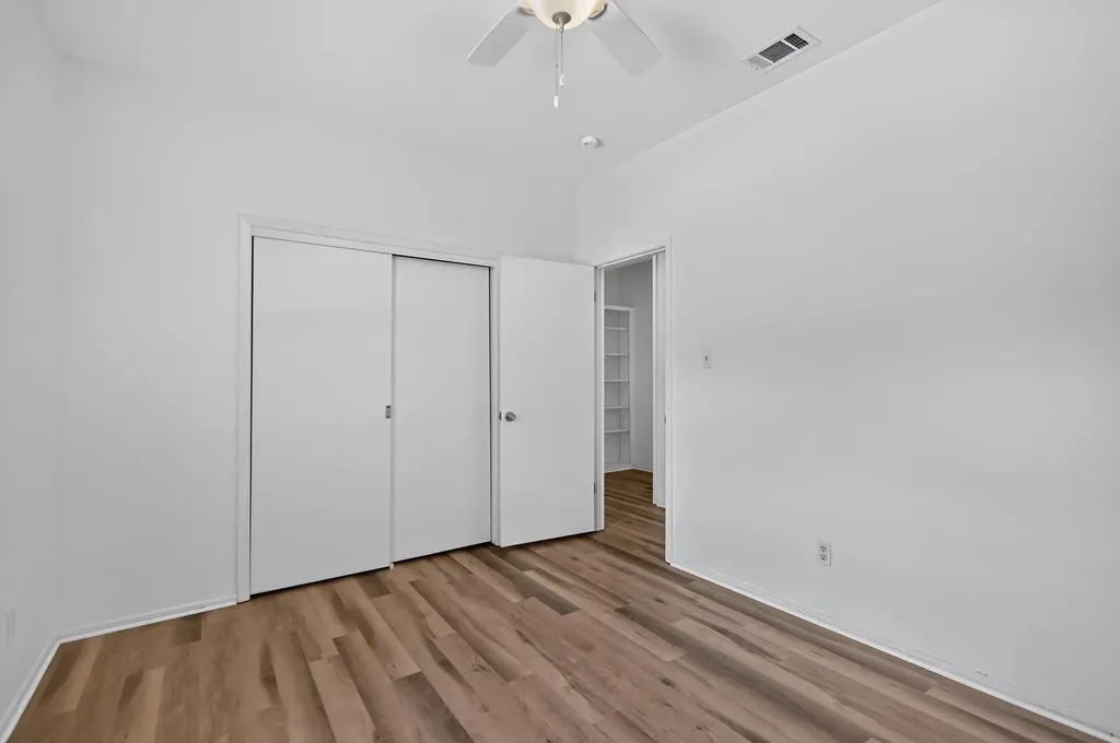 5701 Scout Bluff Austin TX 78731