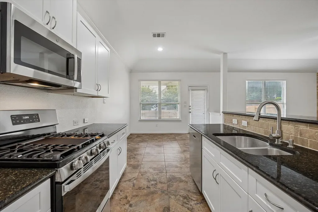 19701 Maiden Grass Drive Pflugerville TX 78660
