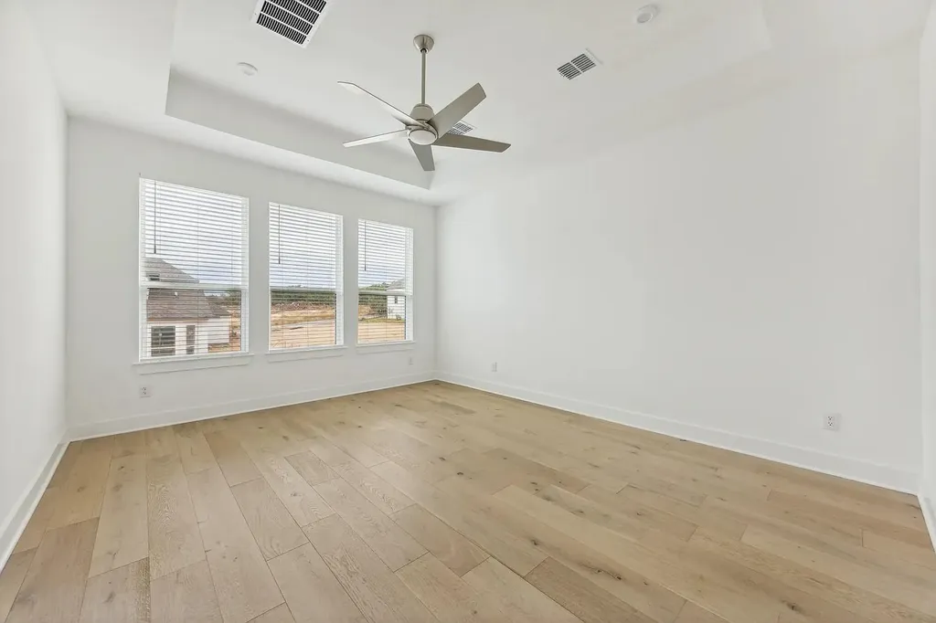 1909 Varese Path Leander TX 78641