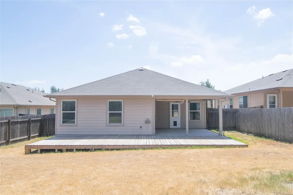 504 Comal Run Hutto TX 78634