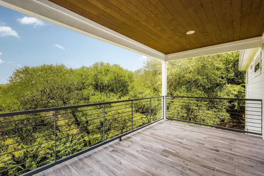 4907 Mendoza Drive Austin TX 78721