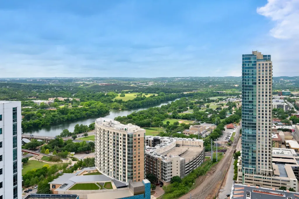 301 West Avenue Austin TX 78701