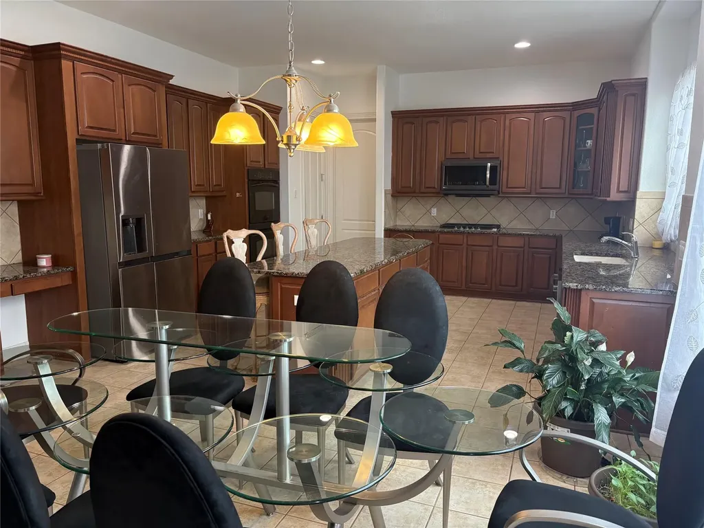 404 Aria Drive Austin TX 78738