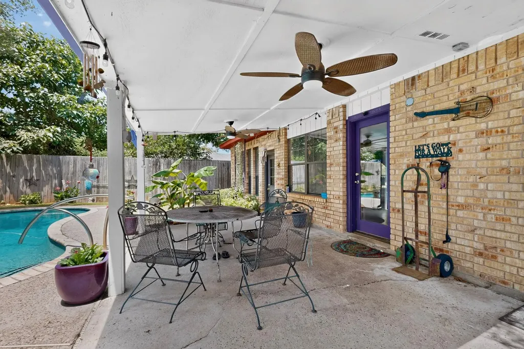 3311 Sesbania Drive Austin TX 78748