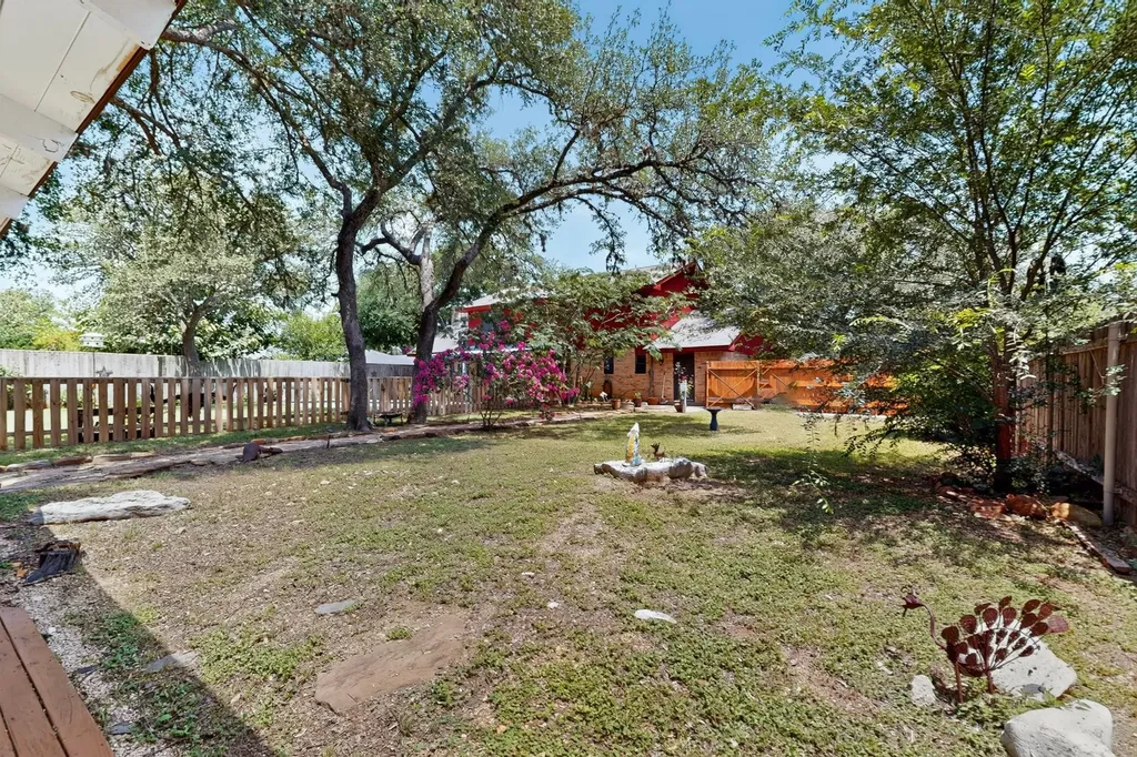 3311 Sesbania Drive Austin TX 78748