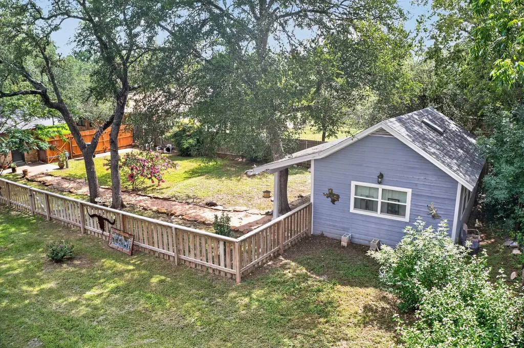 3311 Sesbania Drive Austin TX 78748
