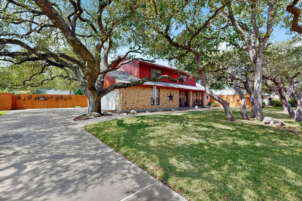 3311 Sesbania Drive Austin TX 78748