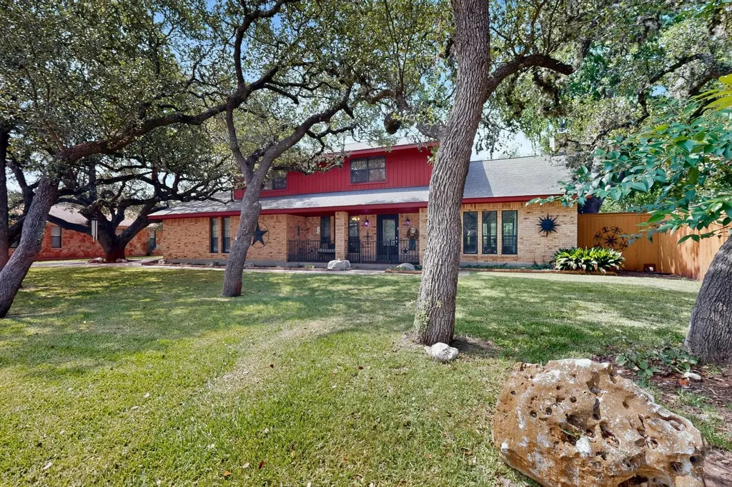 3311 Sesbania Drive Austin TX 78748