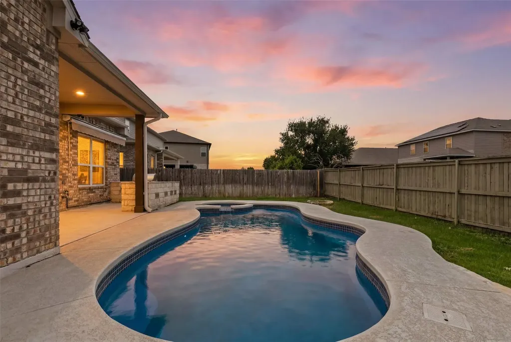 125 Callie Way Liberty Hill TX 78642