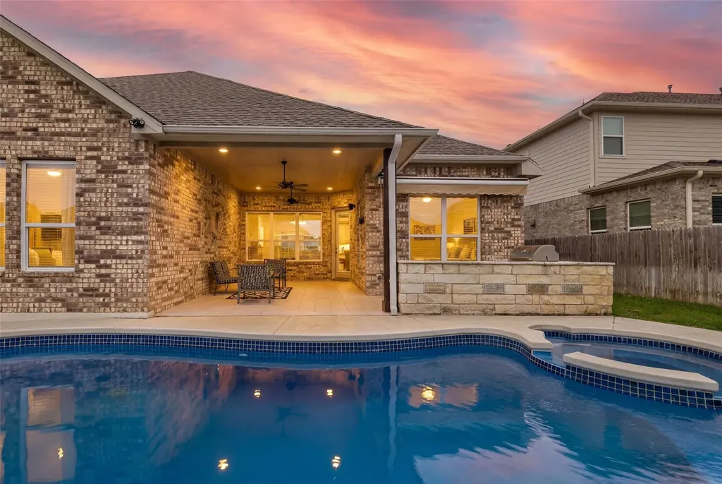 125 Callie Way Liberty Hill TX 78642