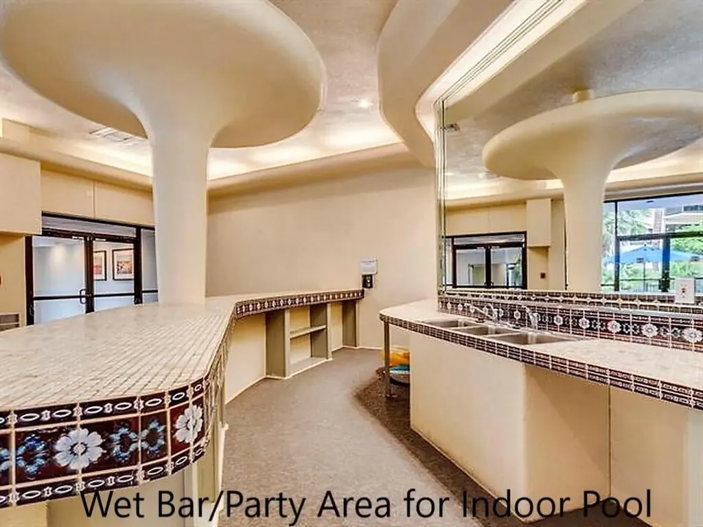 40 N Interstate 35 Highway Austin TX 78701