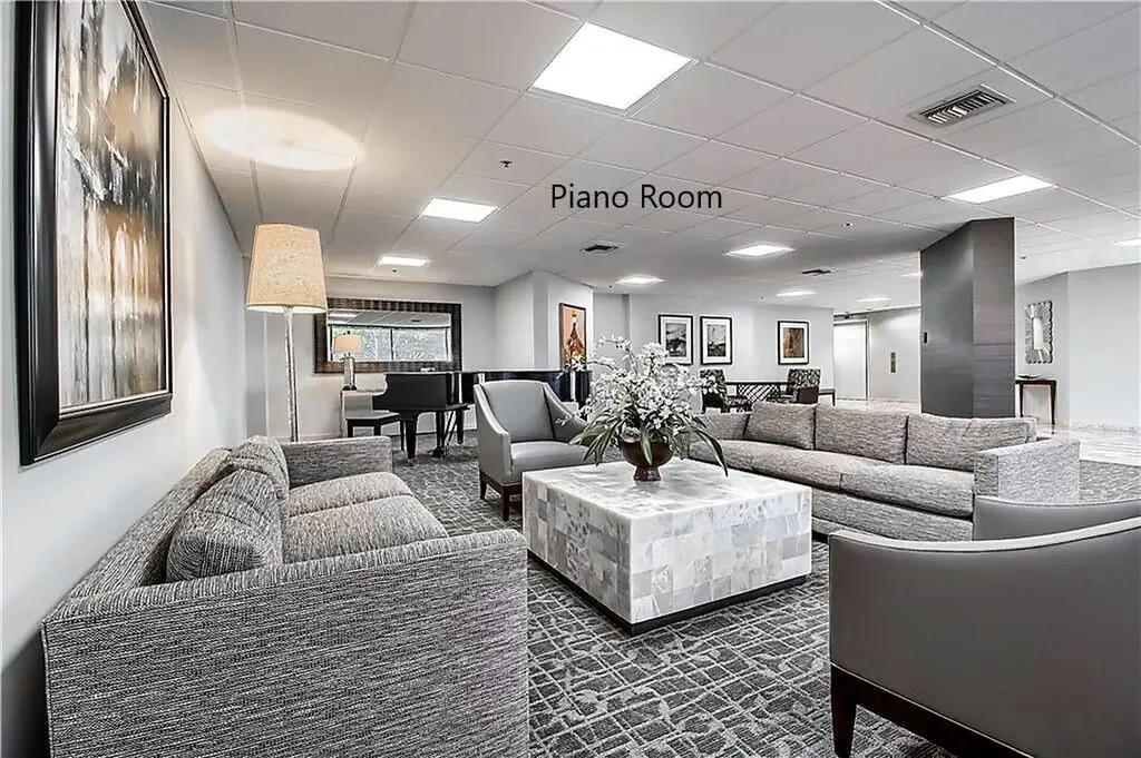 40 N Interstate 35 Highway Austin TX 78701