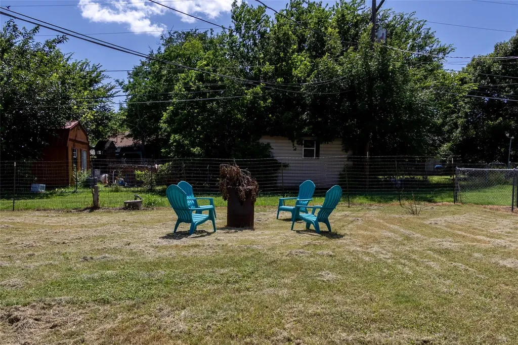 304 Mildred Street Burnet TX 78611