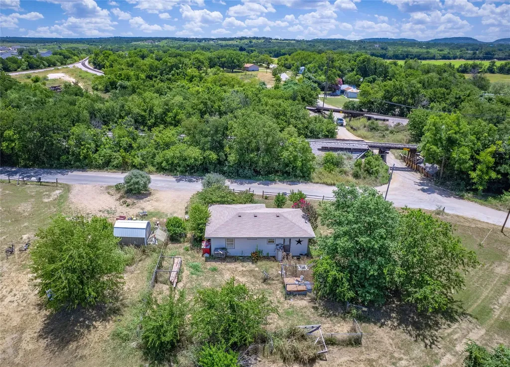 1104 S Boundary Street Burnet TX 78611