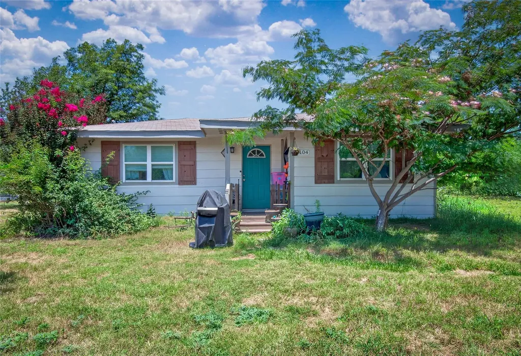 1104 S Boundary Street Burnet TX 78611