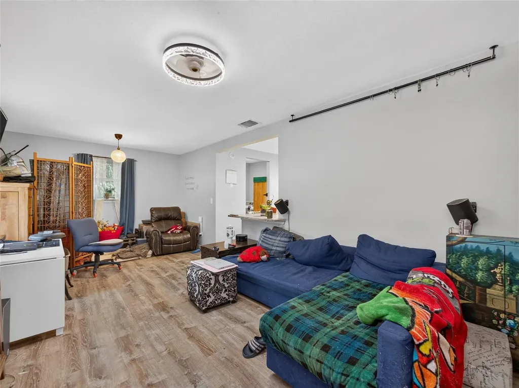 1104 S Boundary Street Burnet TX 78611