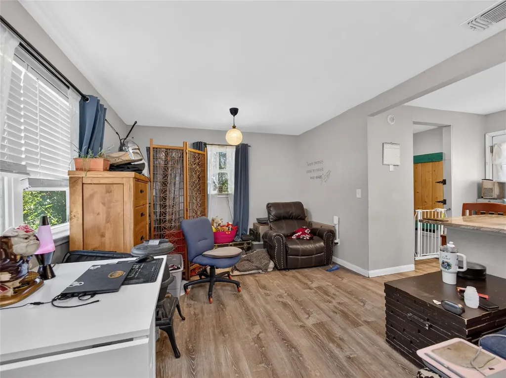 1104 S Boundary Street Burnet TX 78611