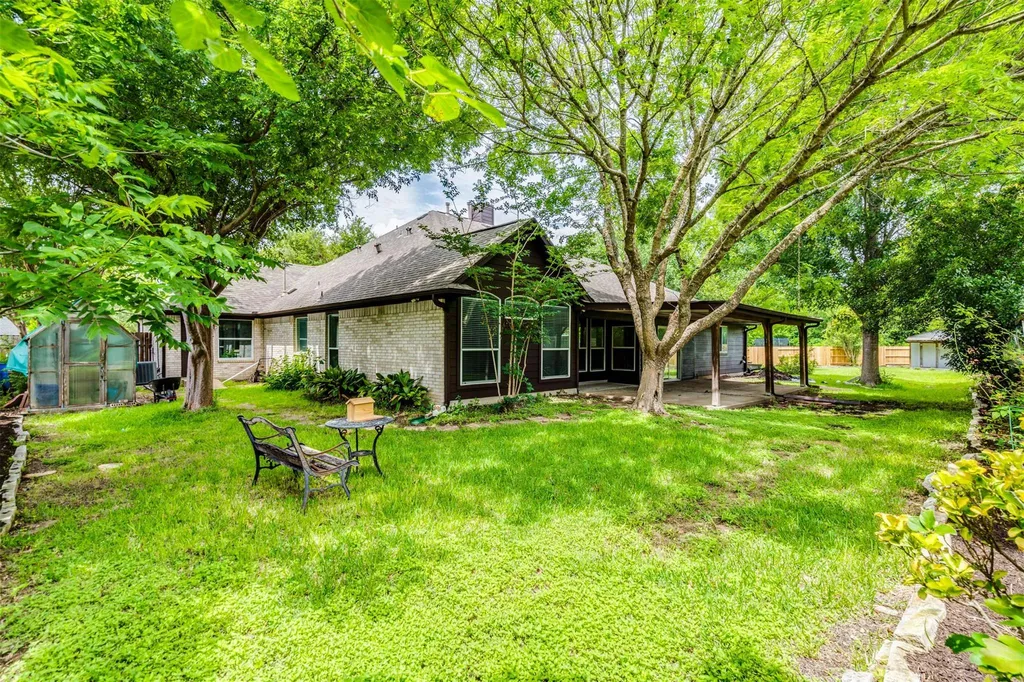 2102 Chincho Drive Pflugerville TX 78660