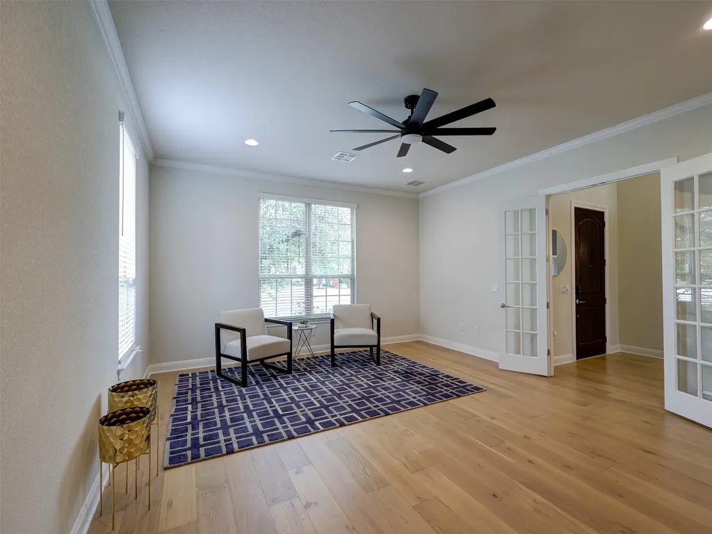 10300 Lavon Bend Austin TX 78717